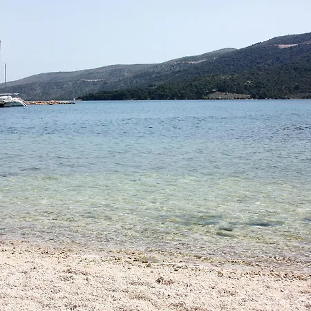 6116d Marina
